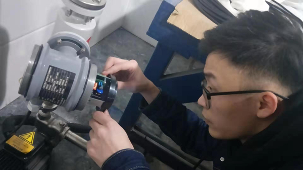現(xiàn)場調試電磁流量計